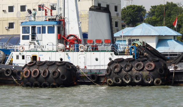 Parafanghi in gomma-pneumatici